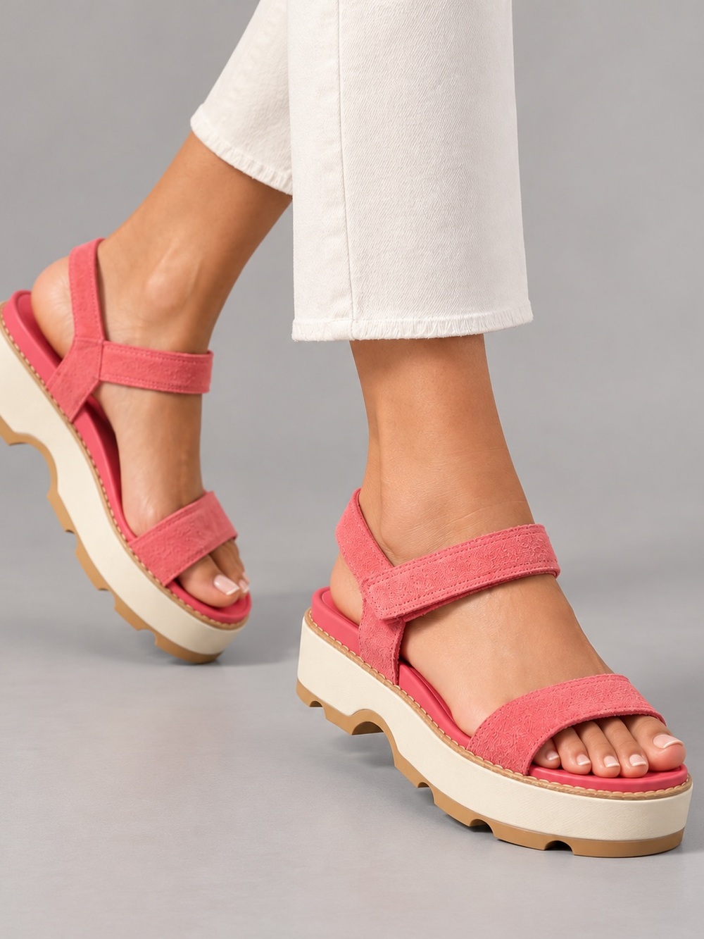 SOREL Joanie IV Coral Suede Wedge Sandal Sz 11 NWOB